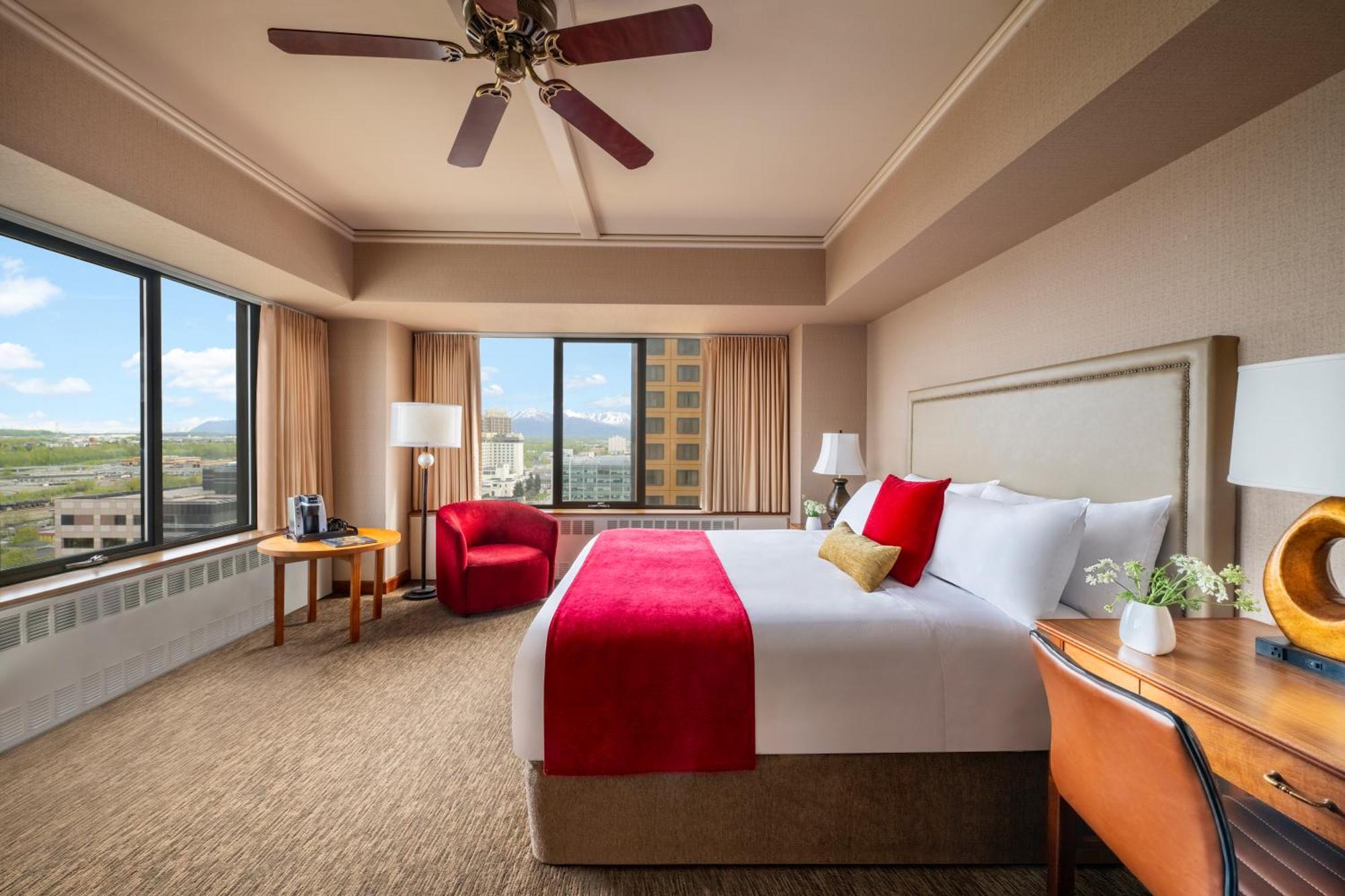 Deluxe King Room